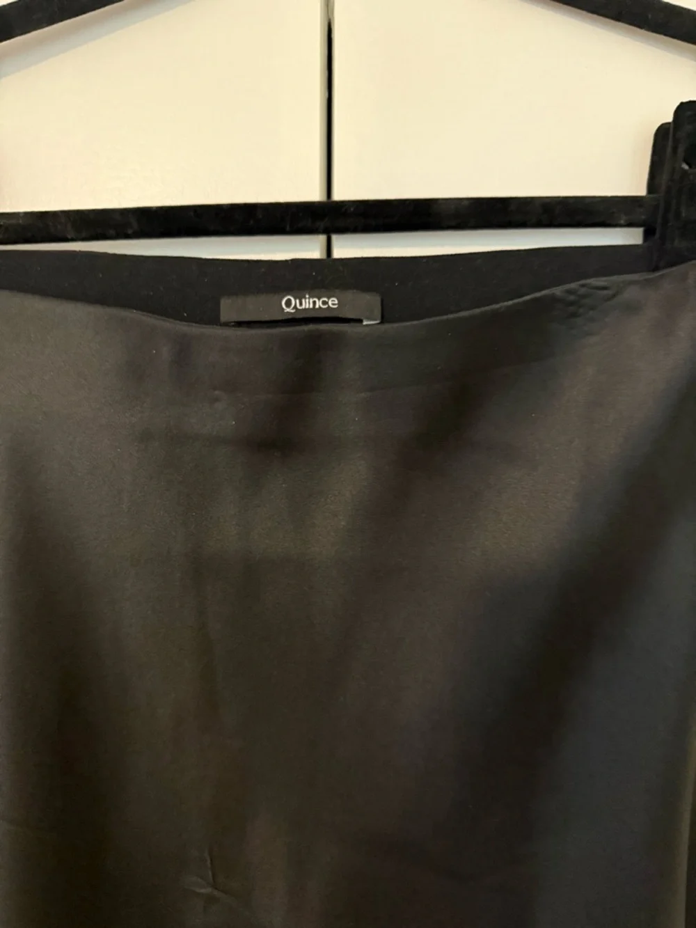 Quince washable 100% silk mini skirt - Picture 2 of 6
